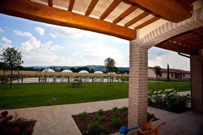 Agriturismo Le Rondini Di Francesco Di Assisi Cannara Buitenkant foto
