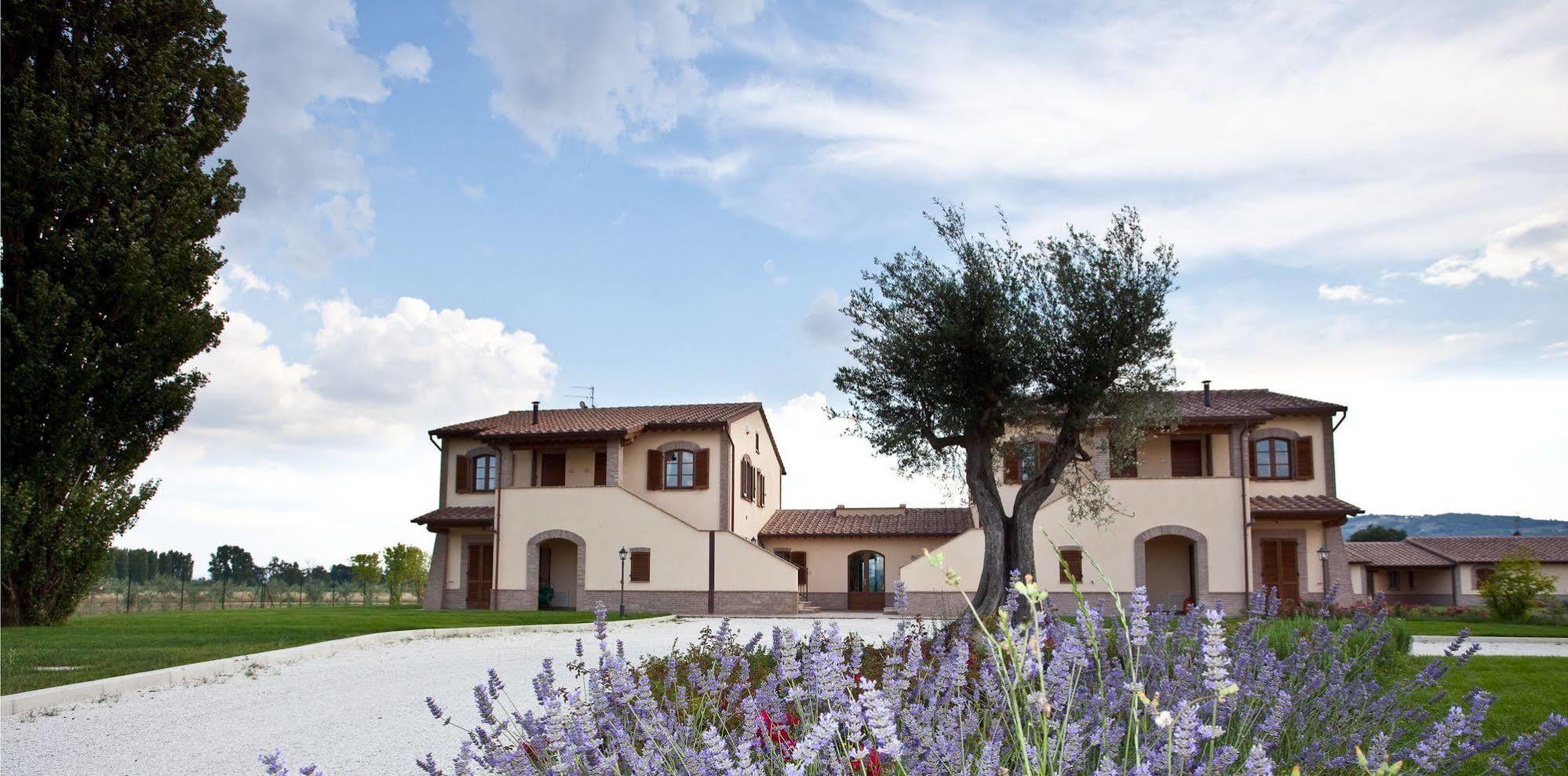 Agriturismo Le Rondini Di Francesco Di Assisi Cannara Buitenkant foto