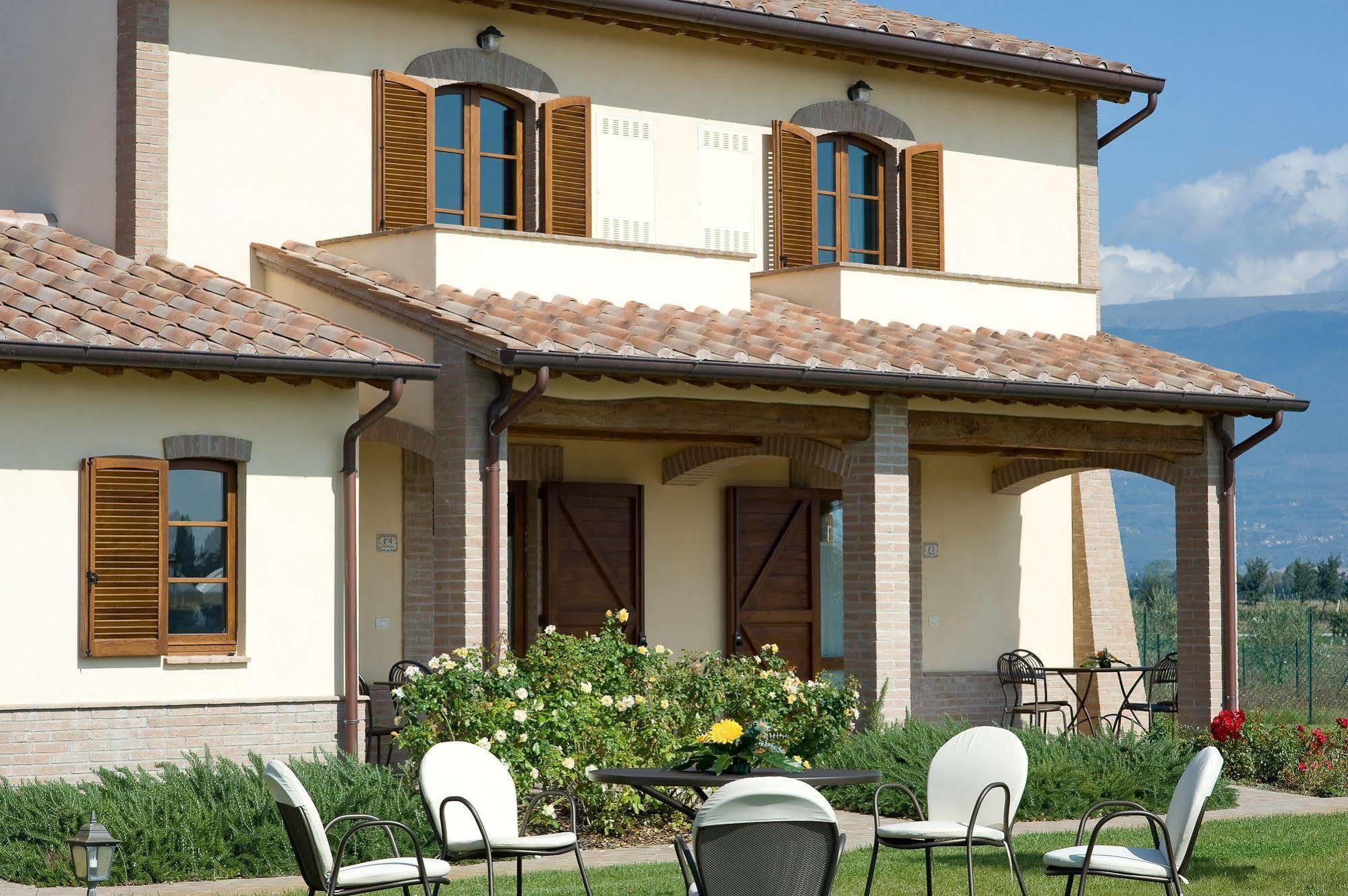 Agriturismo Le Rondini Di Francesco Di Assisi Cannara Buitenkant foto